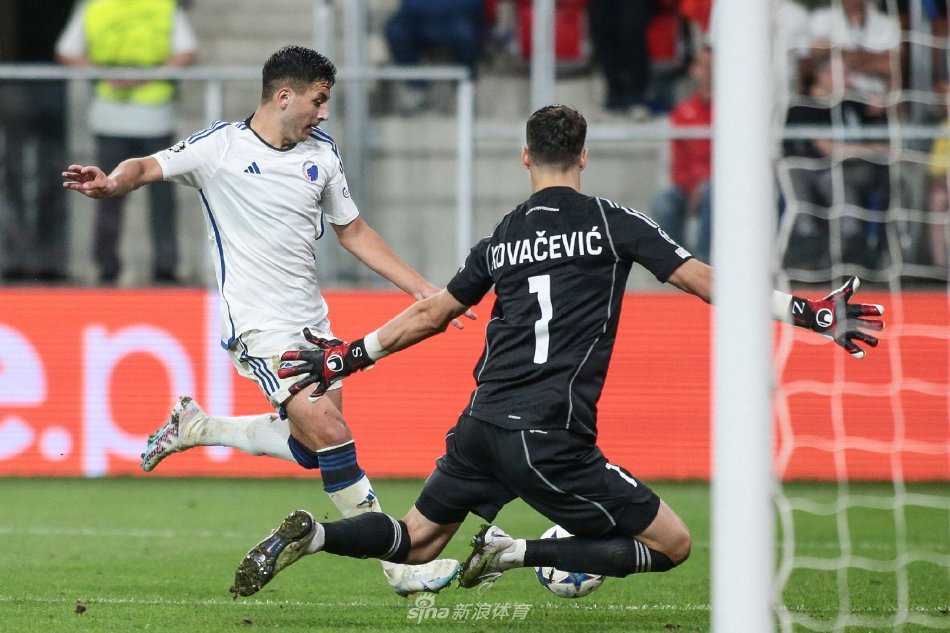 阿联酋必须 阿联酋必须