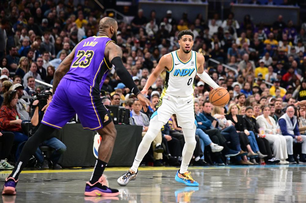 连续两年在 连续两年在